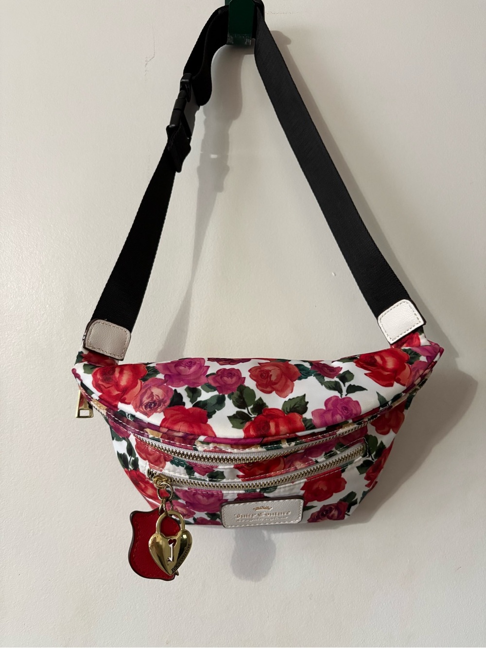 Juicy Couture Floral Rose Heart Fanny Pack.